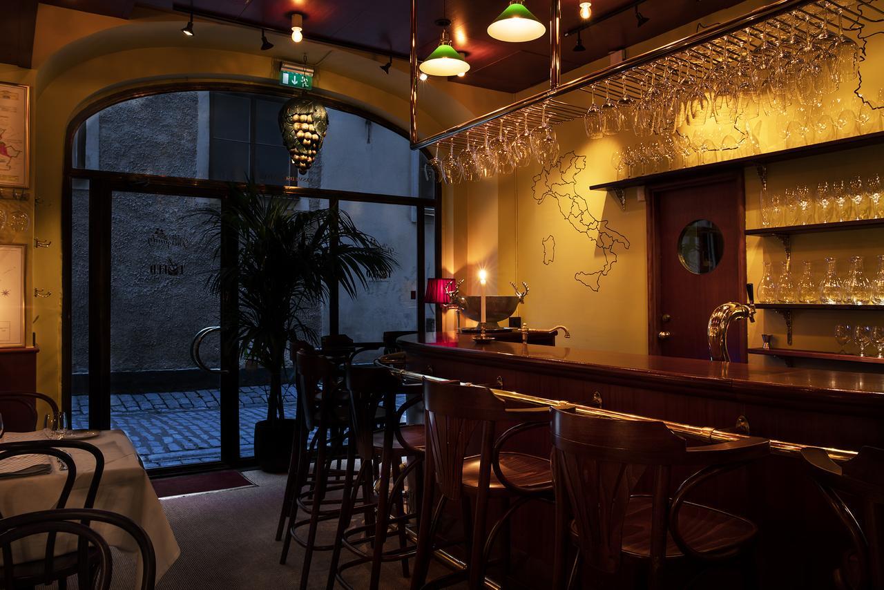 Victory Hotel Stockholm Bagian luar foto